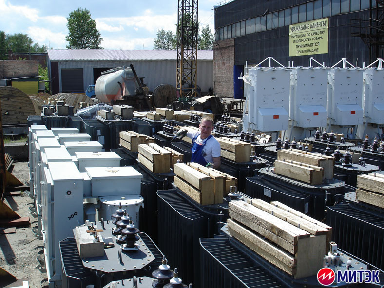 Трансформаторы ТМГ и КТП шкафного типа (сельхозки) на складе компании "МИТЭК" в Иркутске